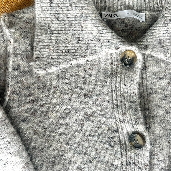 Zara Heathered Gray Chunky Knit Cardigan - Picture 2 of 4
